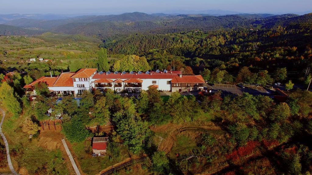 Yabulkovets Mountain View Hotel Complex מראה חיצוני תמונה
