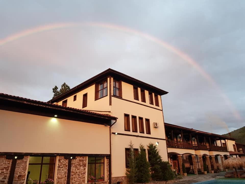 Yabulkovets Mountain View Hotel Complex מראה חיצוני תמונה